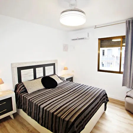 Atico Mediterraneo - Seaview In 아파트
